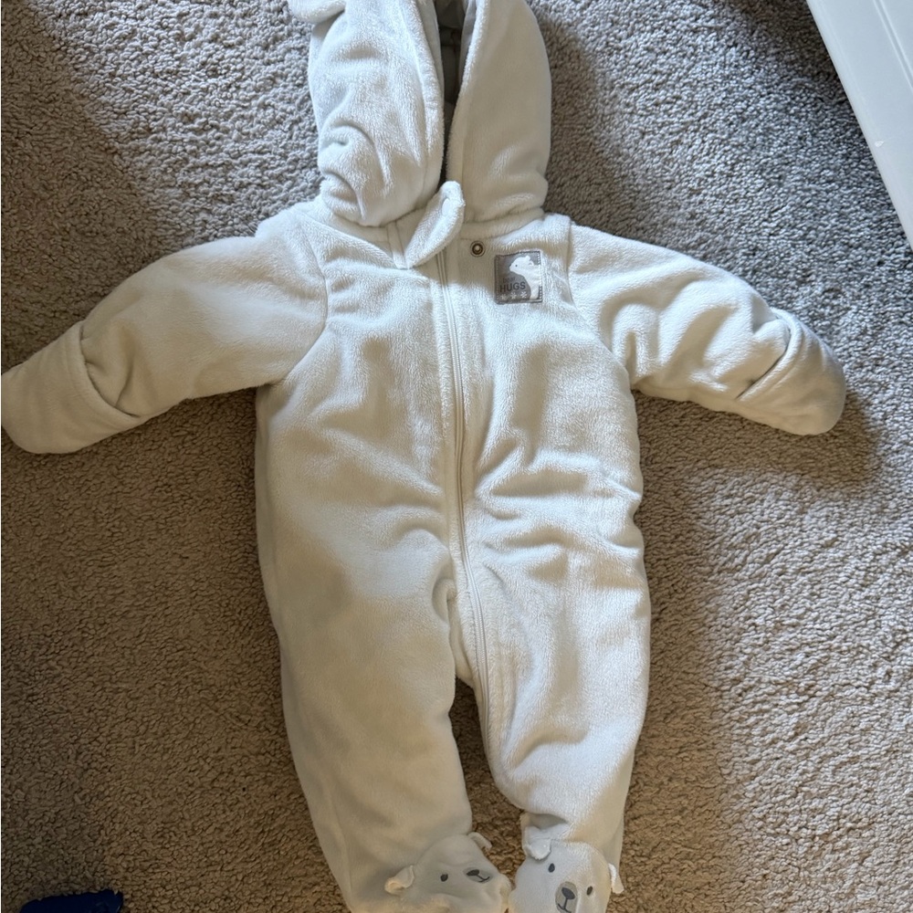 Carter’s Newborn fleece bear bunting